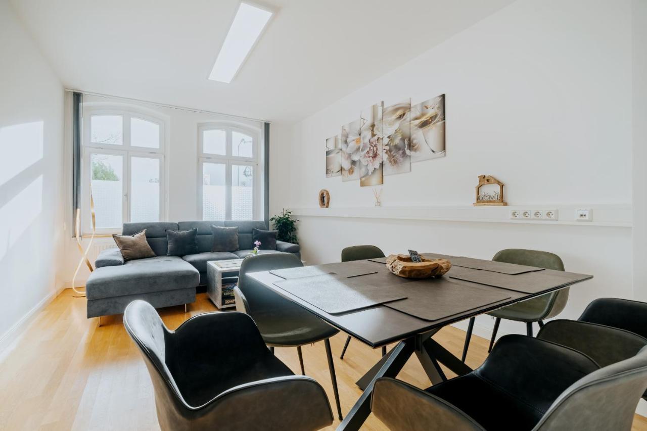 Blissplace 3 Zi Premium Apartment Nahe Getec Arena Mit Kingsize Betten Und Balkon 马格德堡 外观 照片
