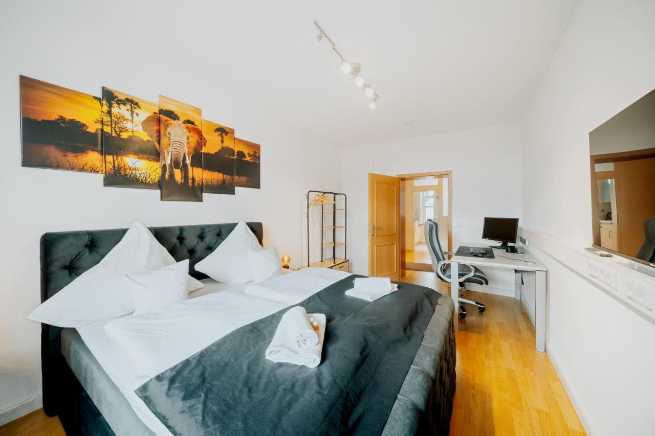 Blissplace 3 Zi Premium Apartment Nahe Getec Arena Mit Kingsize Betten Und Balkon 马格德堡 外观 照片