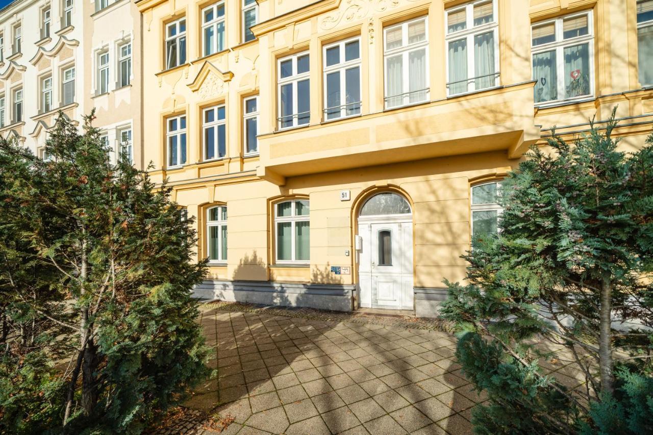 Blissplace 3 Zi Premium Apartment Nahe Getec Arena Mit Kingsize Betten Und Balkon 马格德堡 外观 照片